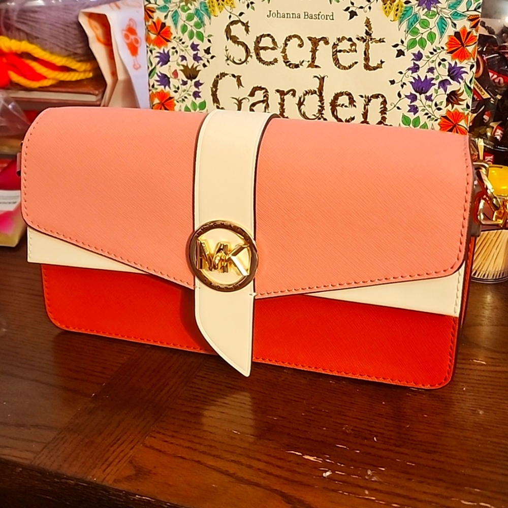 NWOT Michael Kors shoulder/crossbody bag